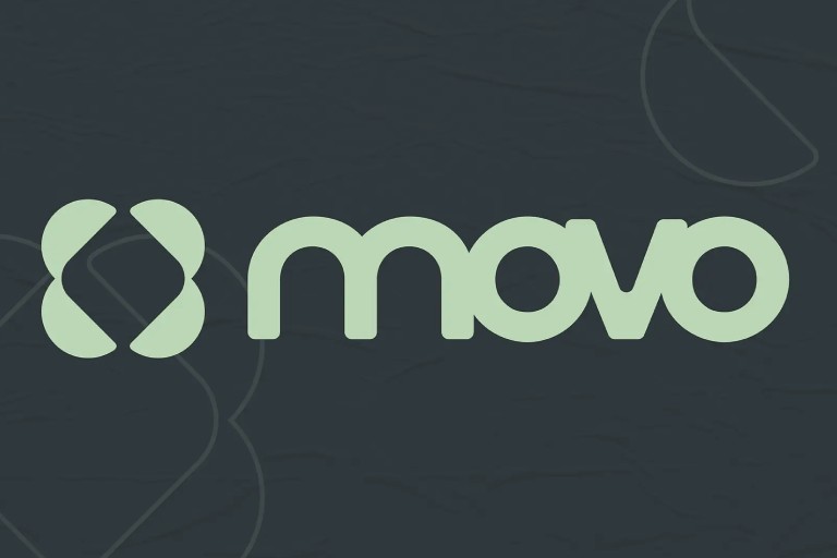 il nuovo logo di Movo stavolta su uno sfondo scuro, per far vedere il contrasto